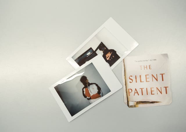 1DD55CE3 D859 454F AC42 B7A3D5B0816B 1 100 OJade Svart Hvitt Hundre Prosent Kopi